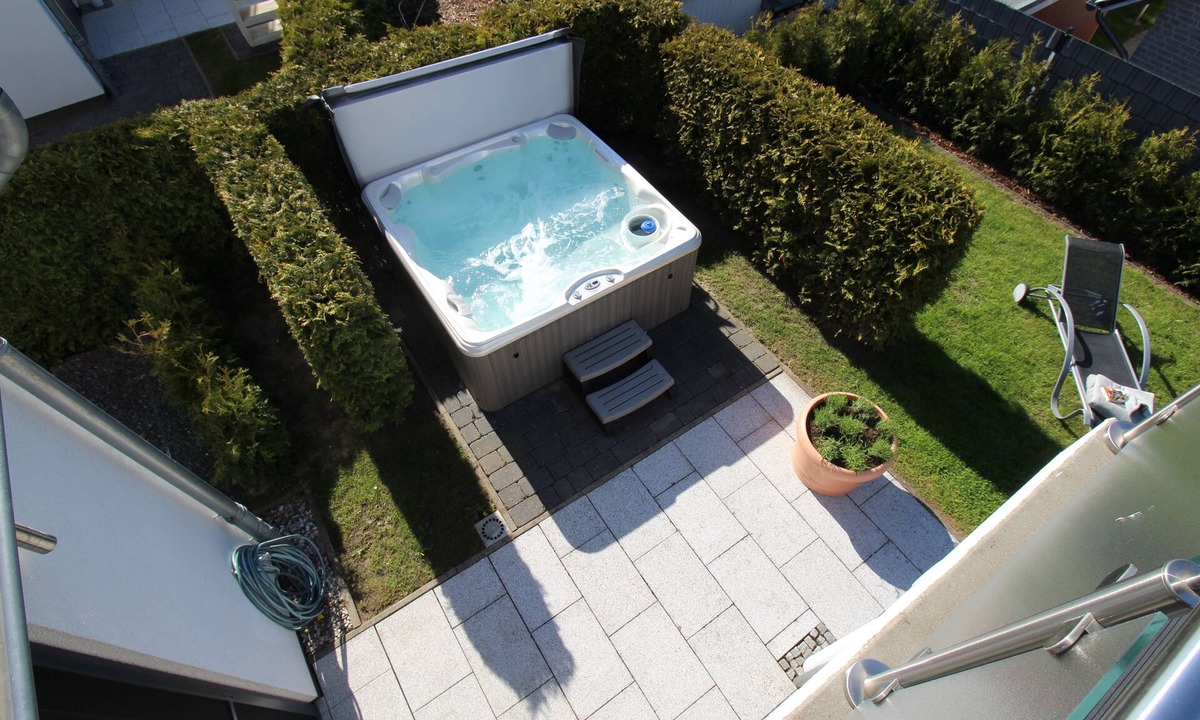 Unter Gohren House | Casa Fortuna Comfort mit Seeblick, Whirlpool, Sauna und Eingezäuntem Garten