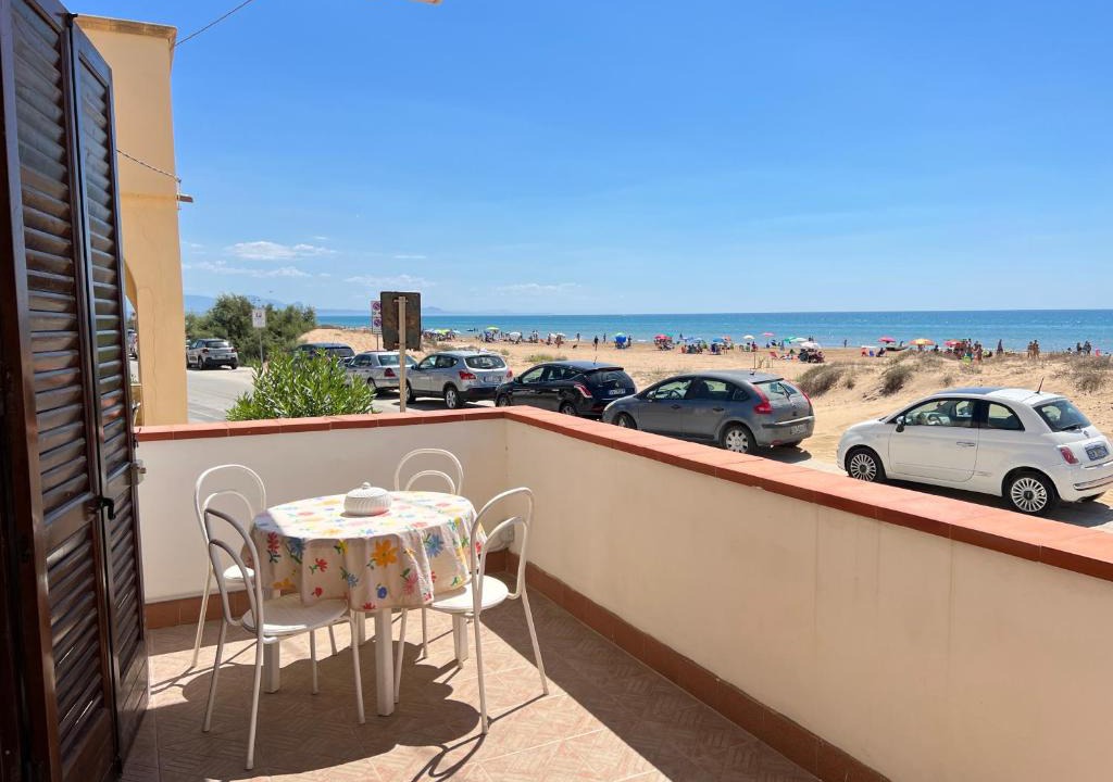 Tre Fontane Apartment | Casa Frontemare Tre Fontane