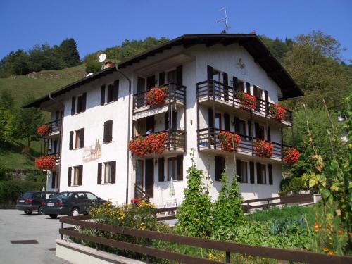 Pieve di Ledro Apartment | Casa Galet