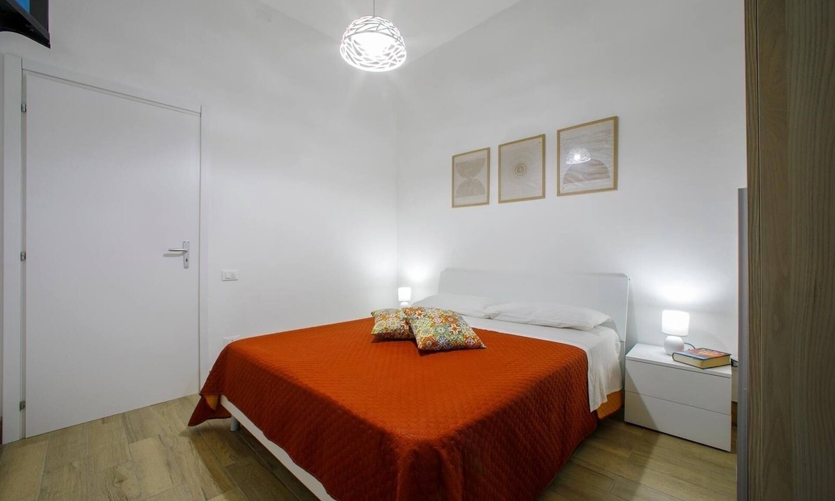 Marsala House | Casa Indipendente, con Veranda Esterna, due Camere Matrimoniali, Angolo Cottura