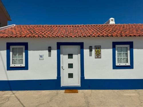 Alcobaca House | Casa Isqueiro