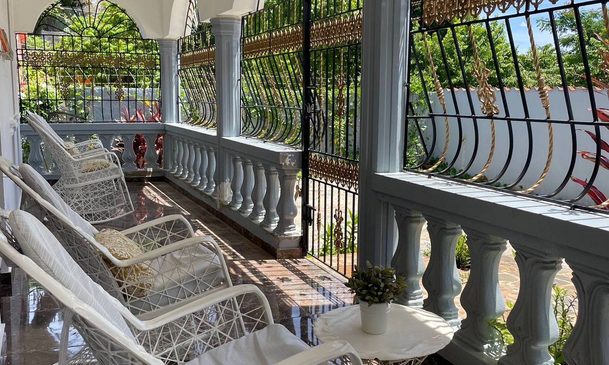 Las Galeras House | Casa Jacaranda