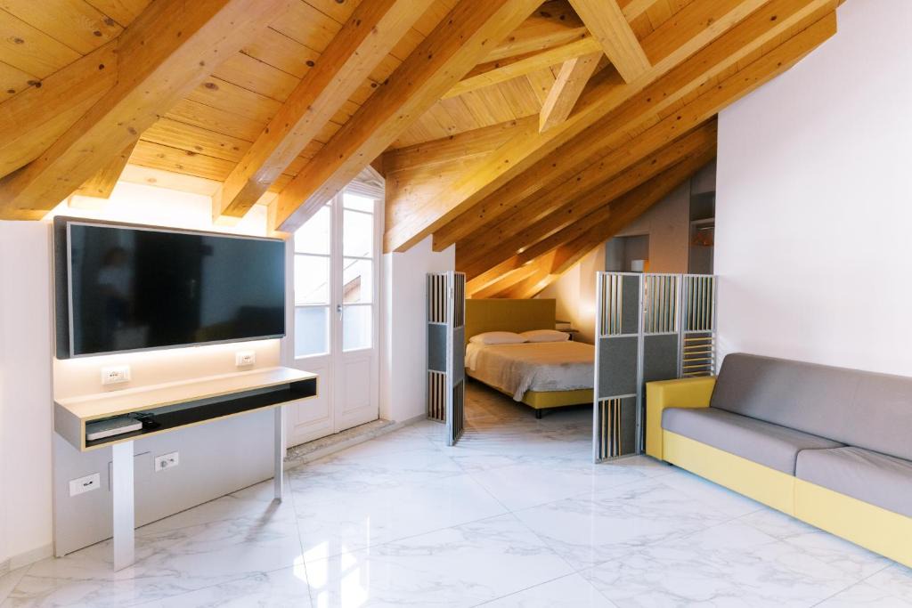 Como City Centre Apartment | CASA KING