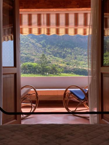 Leni House | CASA LA ROSA