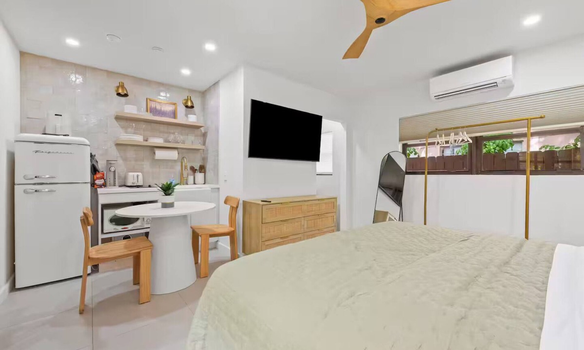 Beverly Heights House | Casa Las Olas