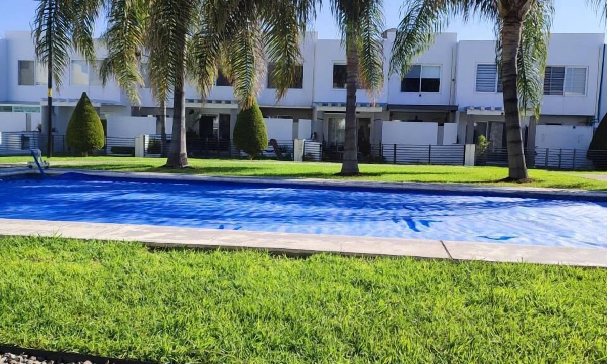 El Pueblito Condo | CASA LAUREL