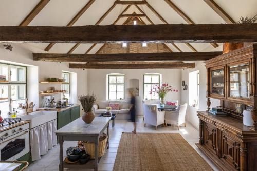 Bruiu Villa | Casa Lavanda - A Timeless Charm