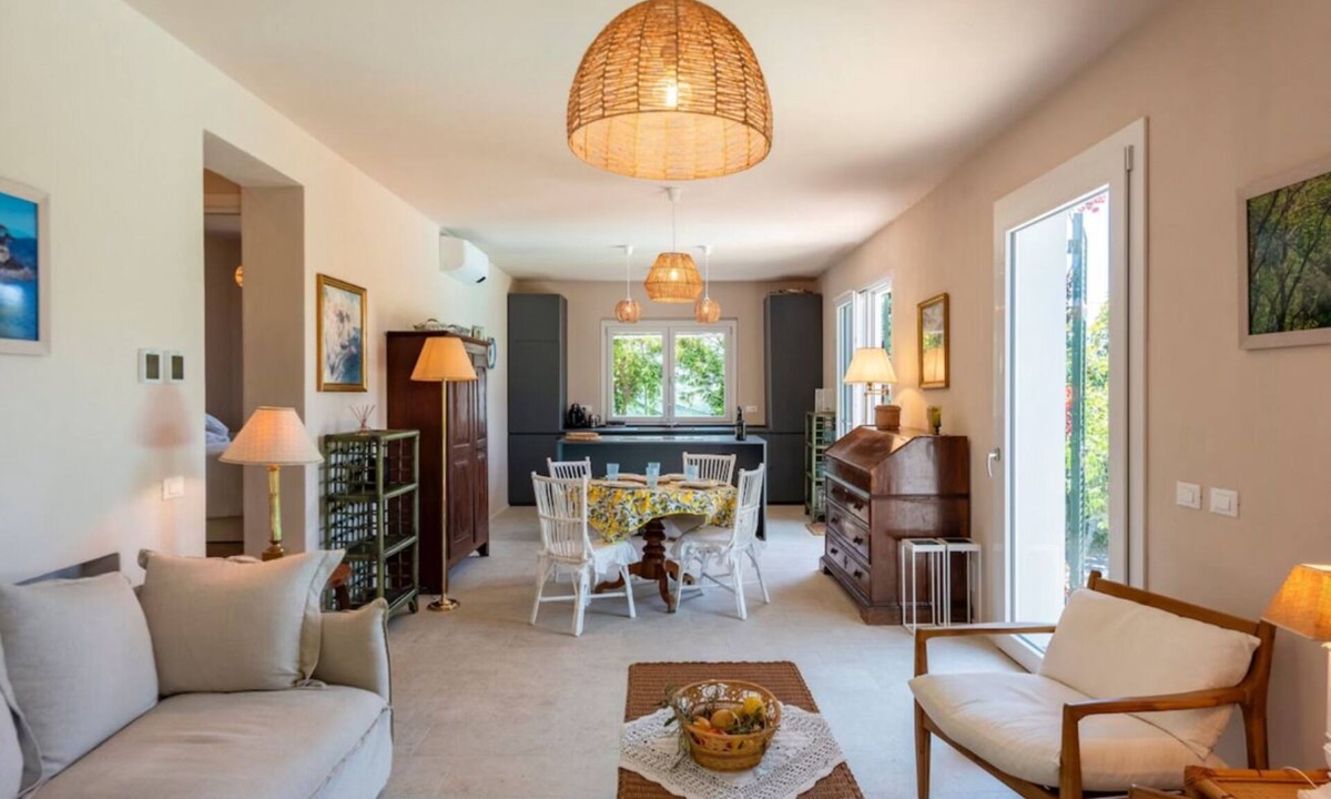 Rapallo Apartment | CASA LIMONAIA - Where the sea speaks to you and silence embraces your soul