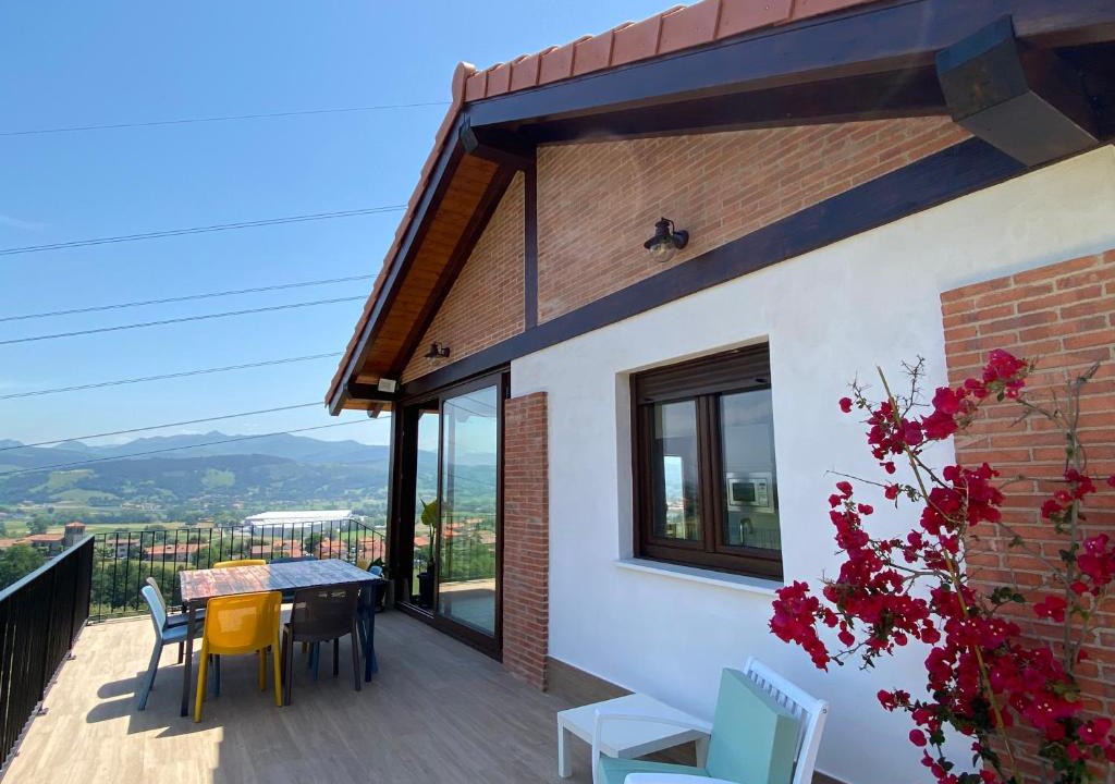 Sobarzo House | Casa Los Rinocerontes