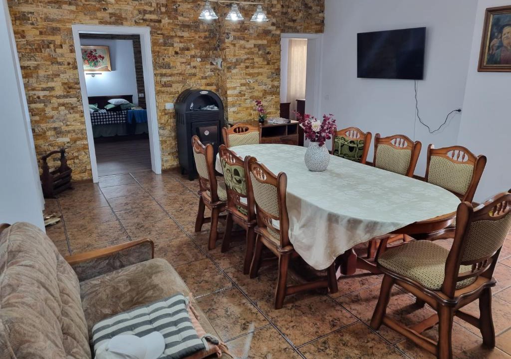 Anina House | Casa Lucia