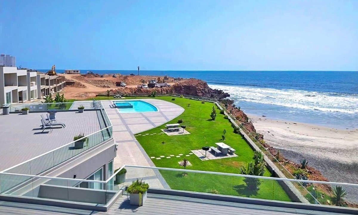 Playa Encantada Apartment | Casa M - Private Beach near Papas n Beer!