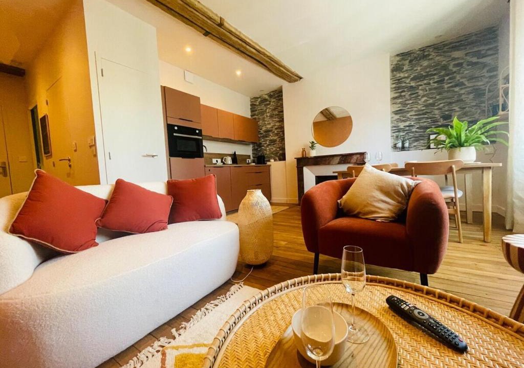 Madeleine - Saint-Leonard Apartment | Casa Madeleine