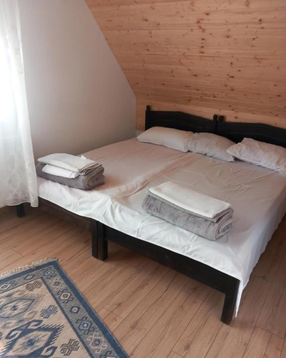 Gura Suhasului House | Casa Marga