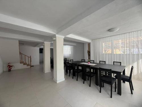 Baile Govora House | Casa Maya