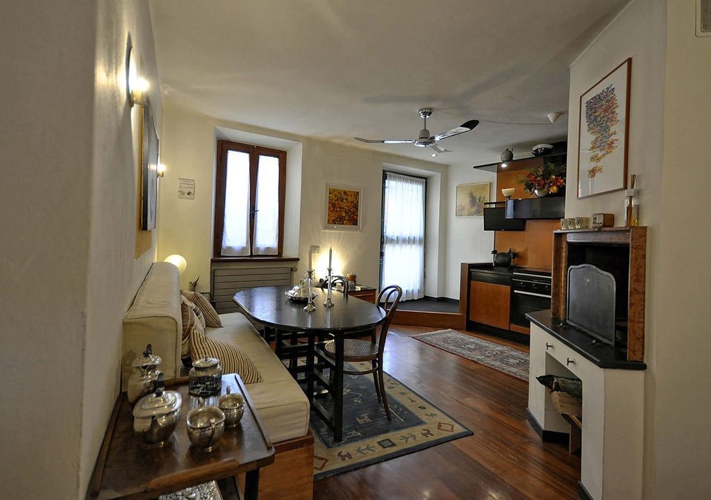 Montemarcello Apartment | Casa Montemarcello is a beautiful apartment in the hear of the hemlet, 2 bedrooms 2 bathrooms sleeps