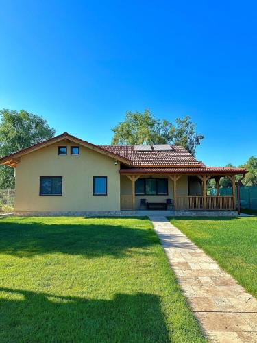 Uzlina House | Casa Phoenix