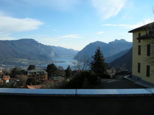 Civenna House | Casa Pierini