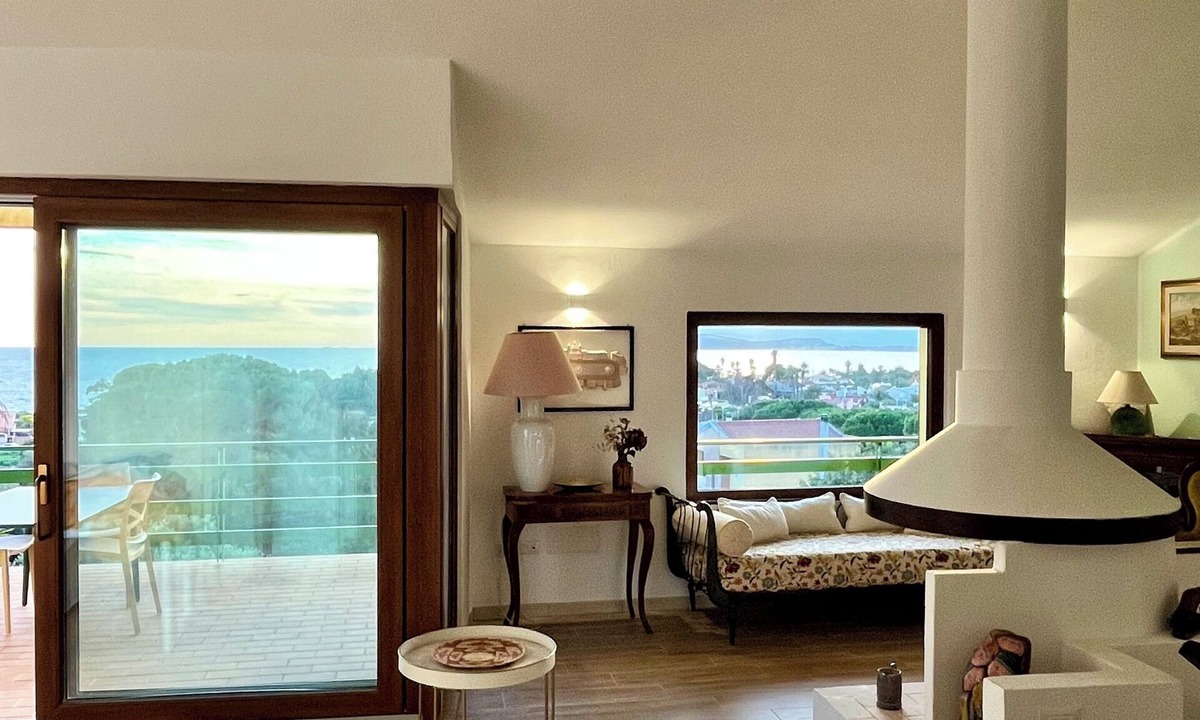 Su Forti Apartment | Casa Poetta - 500m from the sea with 180-degree views of sunrise and sunsets.