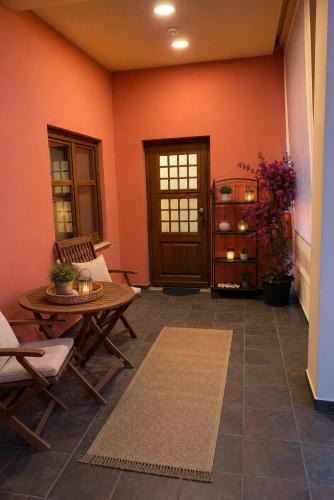 Vathi Apartment | Casa Polyxeni -Elegant Stay in Vathi