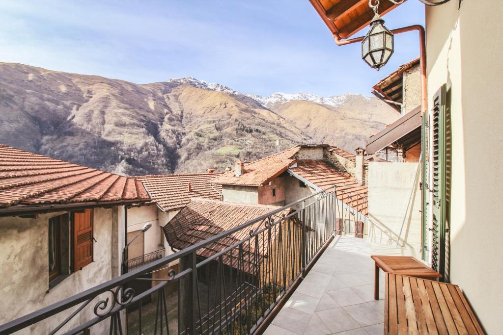 Garzeno Apartment | Casa Pozzi