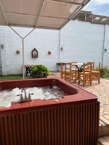 Anapoima House | Casa Privada con Jacuzzi Ubicación Central Anapoima