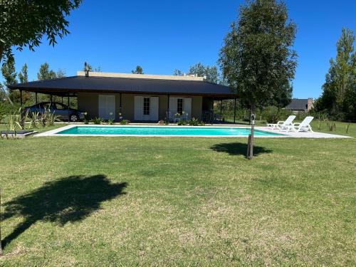Mercedes Villa | Casa Quinta