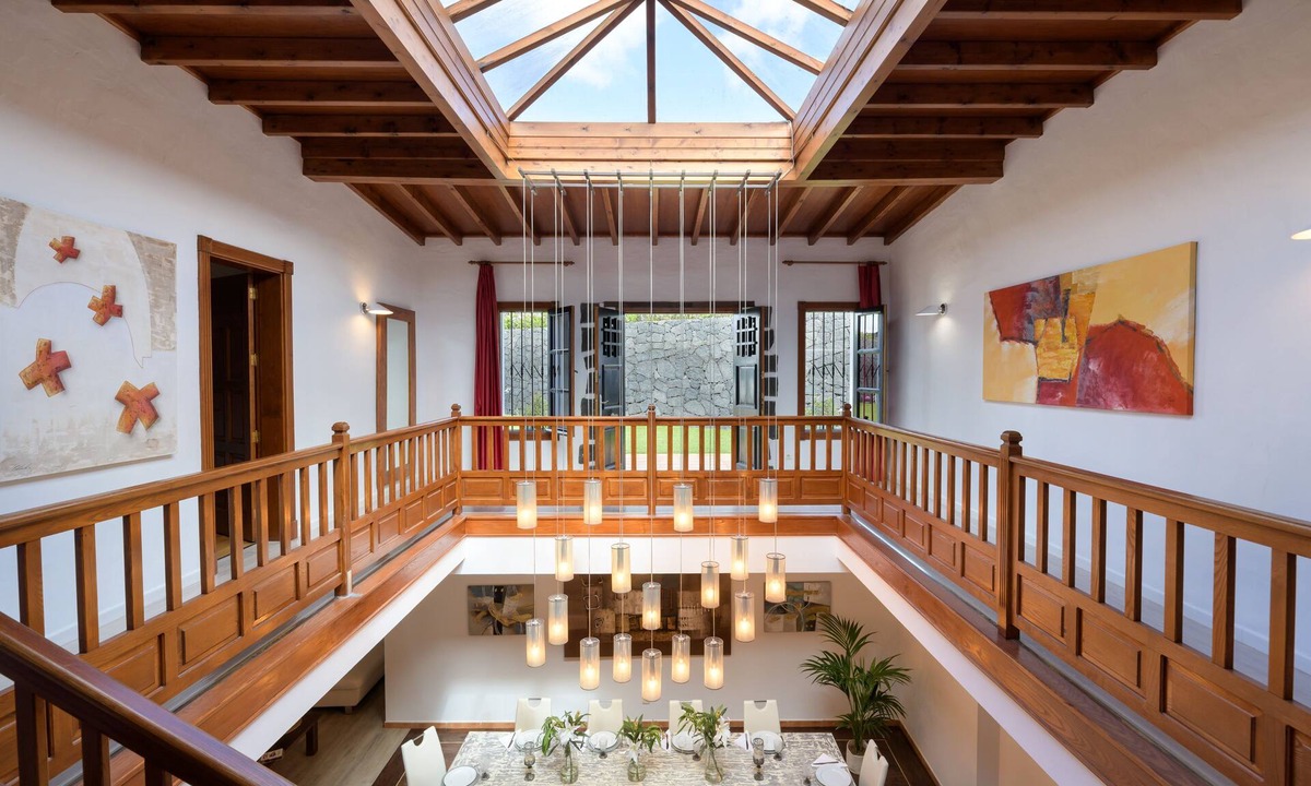 Yaiza Villa | Casa Quintero ★ Exclusive Villa in Yaiza ★ Heated Pool ★ Beaches-Wineries
