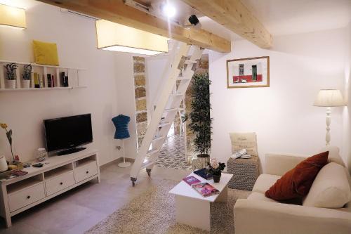 Ruggero Settimo Apartment | Casa Ricasoli 41