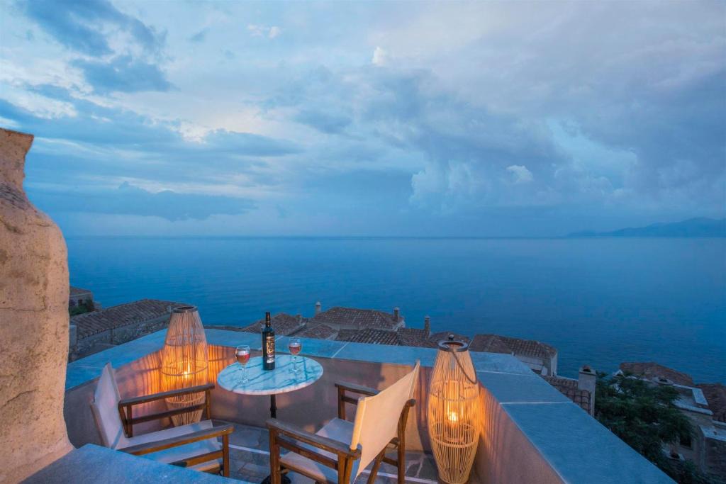 Monemvasia Villa | Casa Rodanthi - Luxury Castle Residence