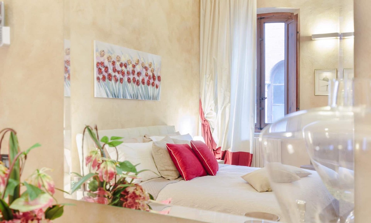 Lucca Historical Center Apartment | Casa Rosemary in Lucca