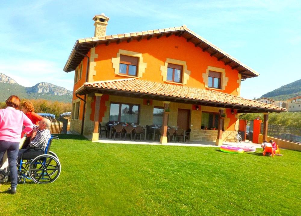 Eulz House | Casa rural Navarra para niños, accesible para grupos grandes de 14-16 personas Belastegui II