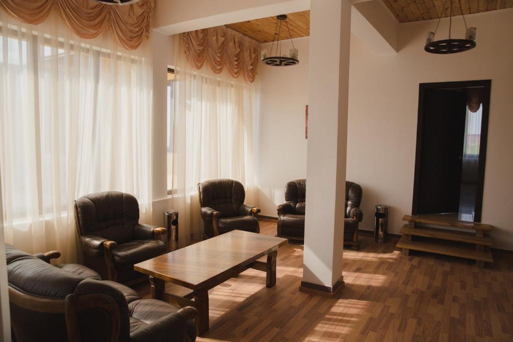 Focsani House | Casa Rustica