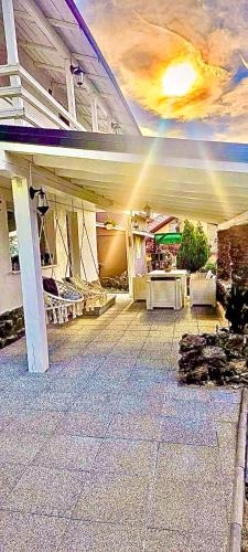 Lupeni House | Casa Serban