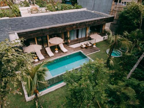 Petulu Villa | Casa Simone