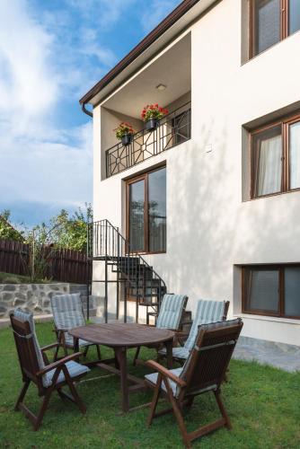 Cugir House | CASA SPERANTA