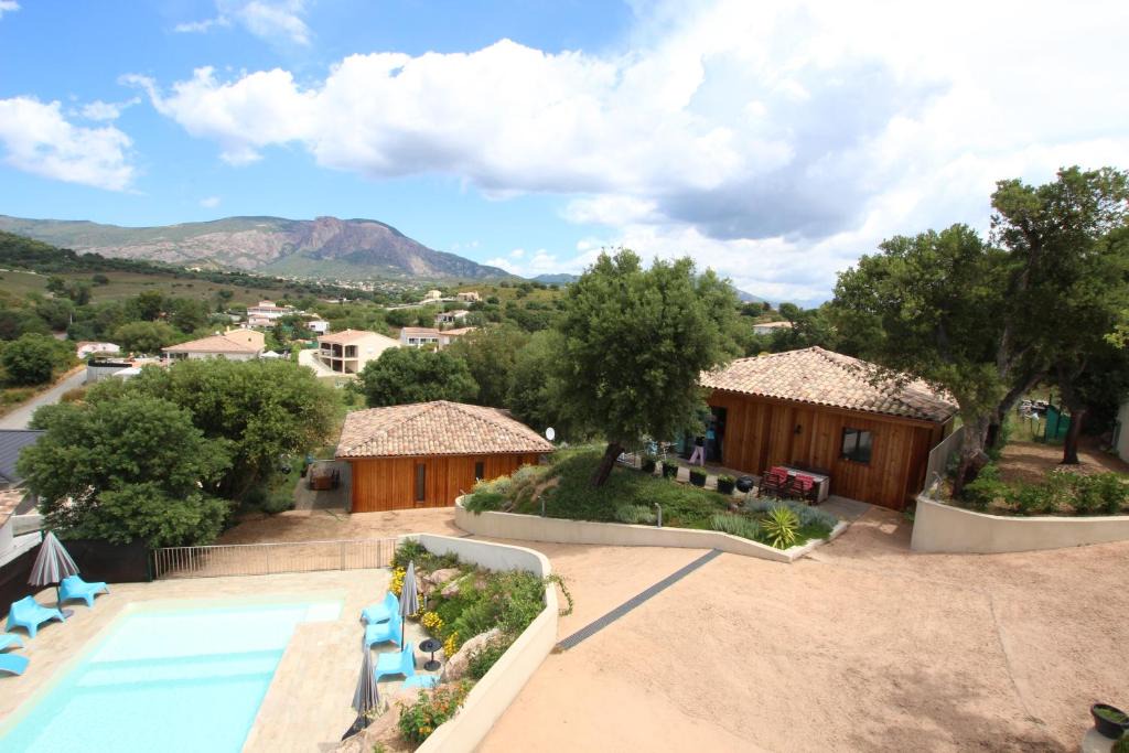 Afa House | casa suara