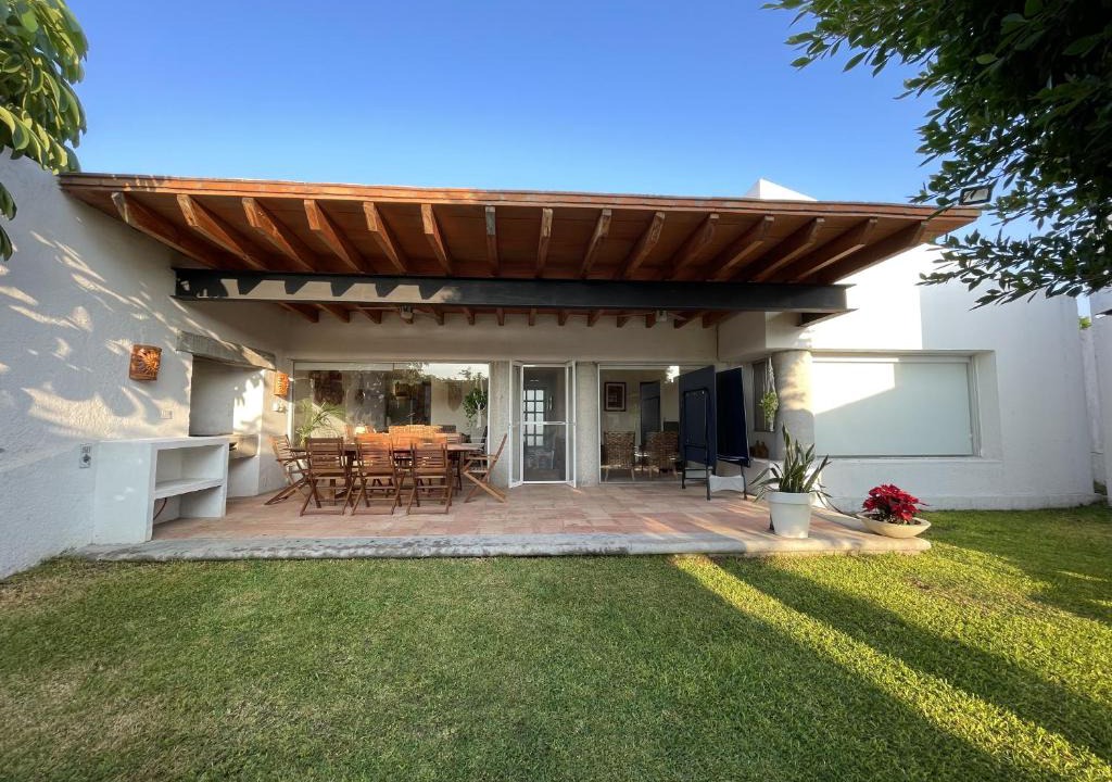 Xochitepec House | Casa Tabachin