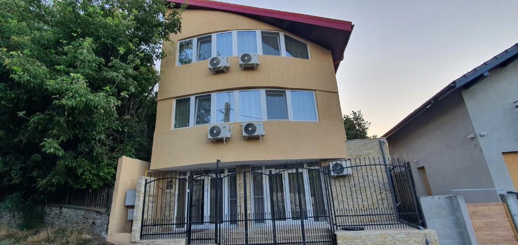 Tulcea House | Casa Tim
