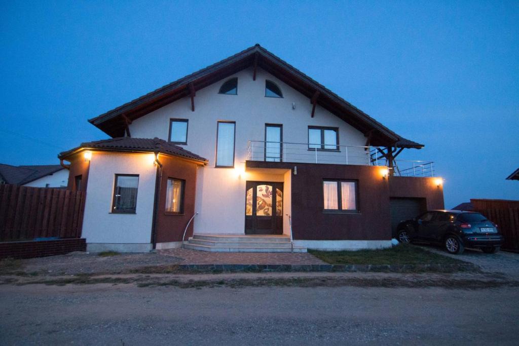 Selimbar House | Casa Tudor
