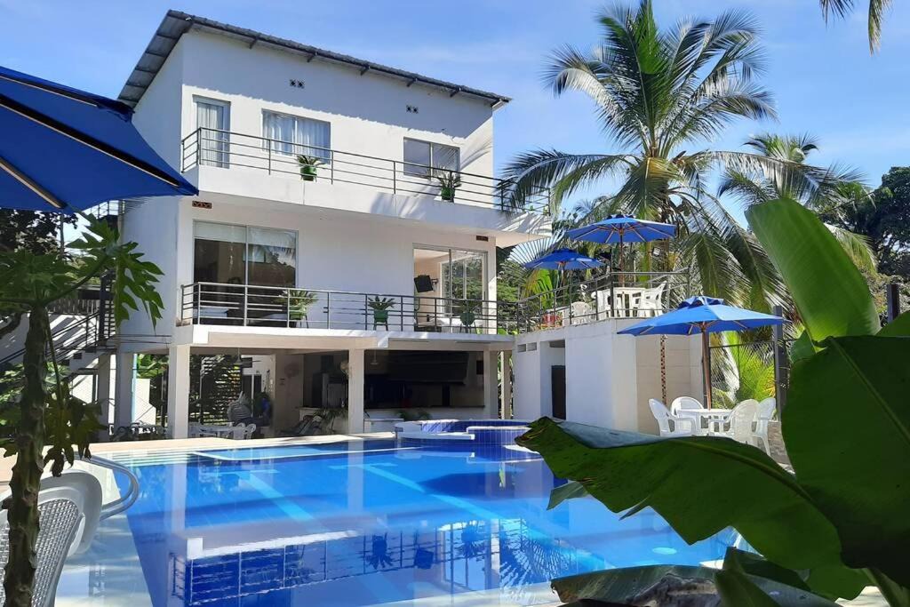 Melgar House | CASA VACACIONAL CAMPOSOL