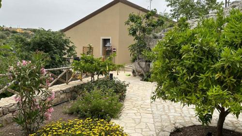 Pietre Nere San Zagaria House | Casa vacanze Il Mandarancio