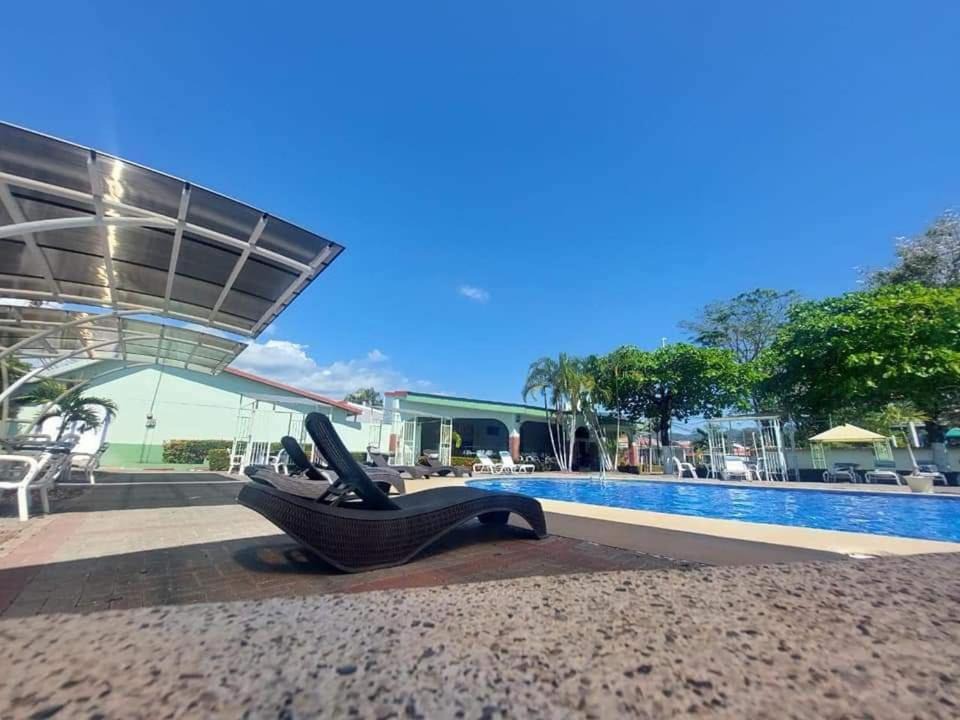 Jaco House | Casa Yorba