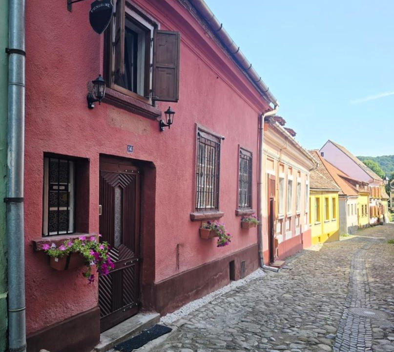 Sighisoara House | Casa Zikely