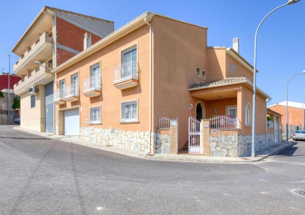 Montichelvo House | casaDaniel