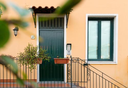 Picanello-Ognina-Barriera-Canalicchio House | Casale Catania