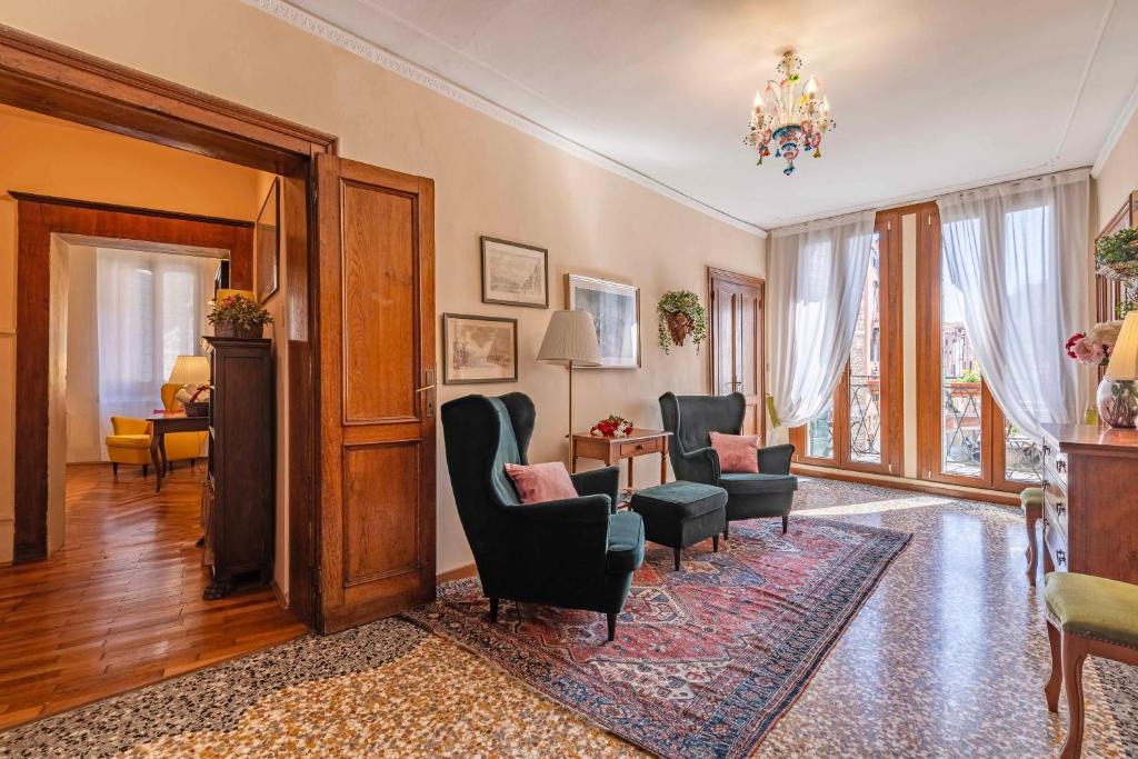 Castello Apartment | CasaMisa Formosa 5193