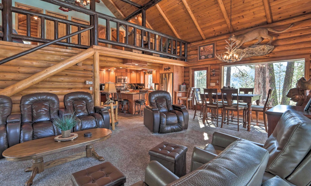 Cascade Cottage | Cascade Cabin w/Mountain View & River Access