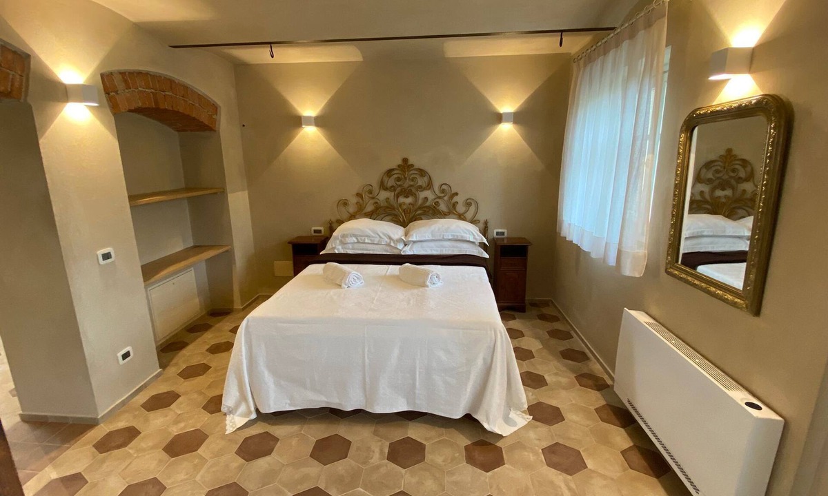 Monforte d'Alba House | Cascina Bricco San Pietro, accommodation with room, living room/kitchen,Finnish sauna