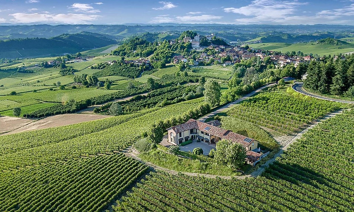 Guarene House | Cascina Cortine