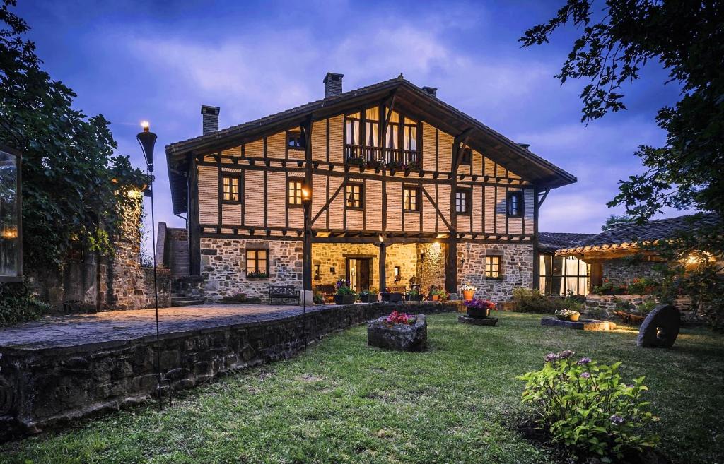 Amurrio House | Caserio Iruaritz